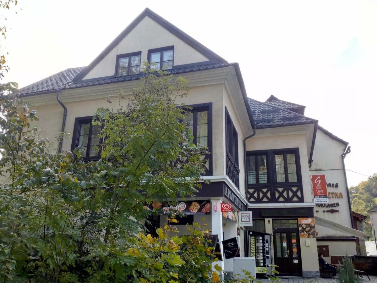 Urban Center Hotel Oravsky Podzamok Exterior photo